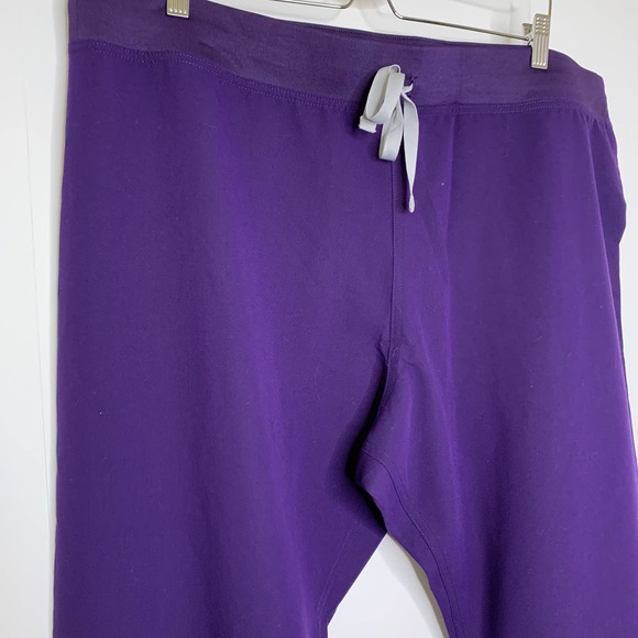 FIGS Livingston Limited Edition Purple Scrub Pants - Picture 3 of 10